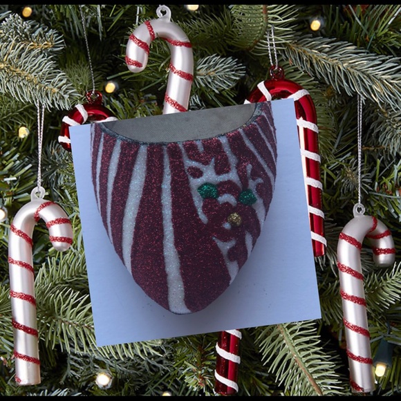 Women’s Christmas Candy Cane Custom Glitter Flats - Picture 7 of 10